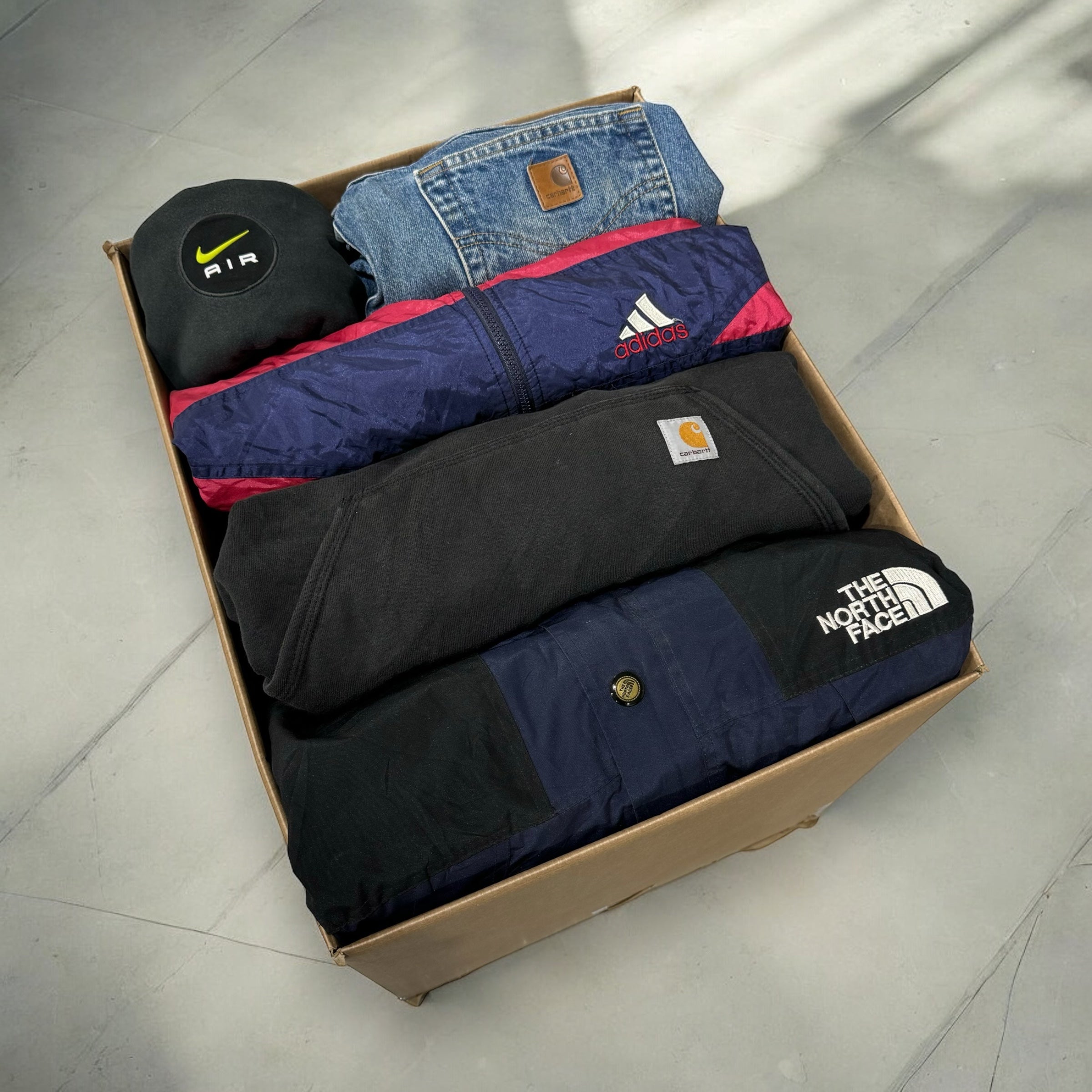 Branded Reseller Box - 15 Pieces (Vinted, Depop, eBay) Grade A